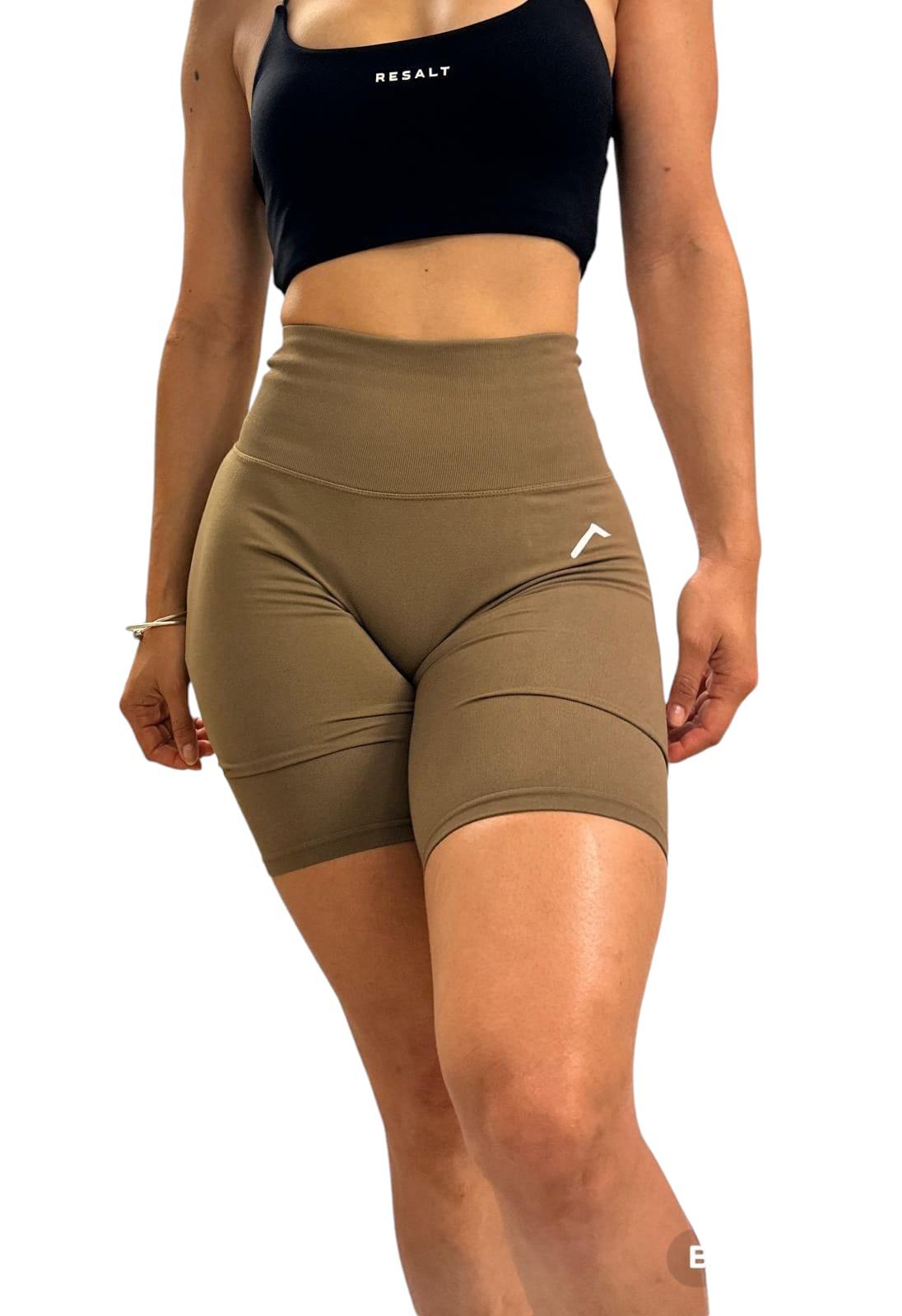 TOPS Y PANTALONES